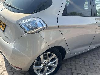 Renault Zoé R110 Ltd 40 e   NO Accu  Battery picture 7
