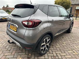 krockskadad bil auto Renault Captur 0.9 TCe Intens 2019/8