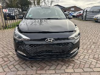 Hyundai I-20 1.2 HP i-Motion picture 3