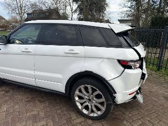 Land Rover Range Rover Evoque 2.0 Si 4WD Pure picture 9