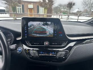 Toyota CH-R 1.8 Hybrid Style picture 12