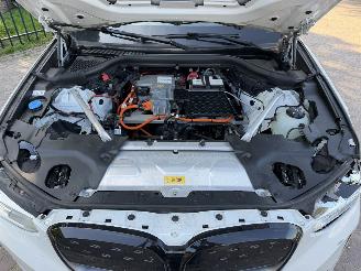BMW iX3 Executive 80 kWh picture 16
