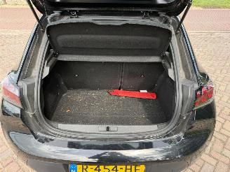 Peugeot 208 1.2 PURETECH ACTIVE picture 9