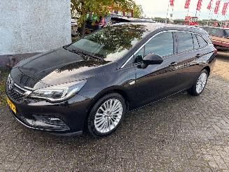 Unfallwagen Opel Astra 1.0t clima/navi/velgen 2017/3