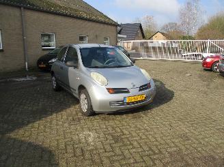 Auto incidentate Nissan Micra 1.0 Basis 2003/8