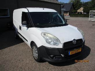 krockskadad bil auto Fiat Doblo Cargo 1.4 T-Jet NP.SX Maxi 2011/11