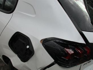 Peugeot 208 1.2 PureTech Active NAP picture 11