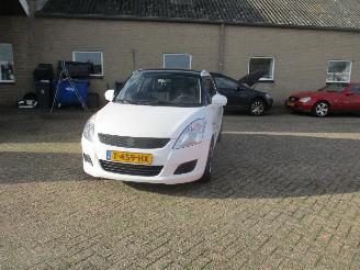 Suzuki Swift 1.2 Exclusive Airco picture 3