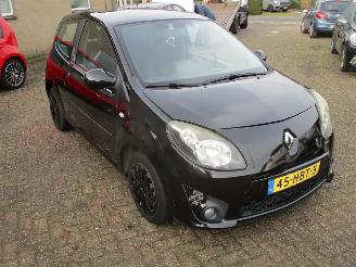 damaged passenger cars Renault Twingo 1.2 Night&Day Airco NAP 2008/10
