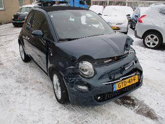 krockskadad bil auto Fiat 500C 1.0 Hybr Launch Ed 2020/11