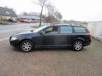 Volvo V-70 2.0 picture 4