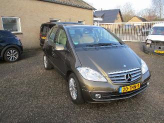 Vaurioauto  passenger cars Mercedes A-klasse 160 Bns CL.Eleg Aut NAP 2012/2