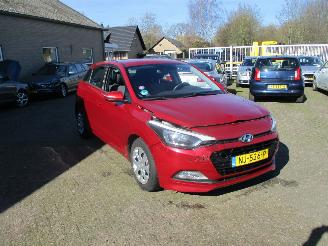 uszkodzony samochody osobowe Hyundai I-20 1.0 T-GDI Comfort 2017/2