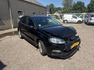 uszkodzony samochody osobowe Volkswagen Polo 1.2 TSI Highline REST BPM €300,-!!! 2015/4