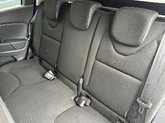 Renault Clio Estate 0.9 TCe Limited picture 14