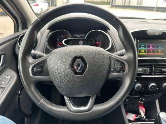 Renault Clio Estate 0.9 TCe Limited picture 8