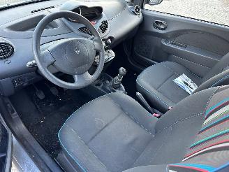 Renault Twingo 1.2 16V Acces picture 8
