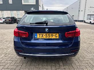 BMW 3-serie 318i Luxury Edition picture 5