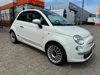 Vaurioauto  passenger cars Fiat 500 500 1.2 Lounge Automaat 2009/9