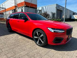 skadebil auto Volvo V-90 2.0 T8 AWD R-Design 2018/4