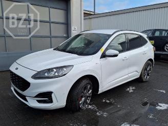 Uttjänta bilar auto Ford Kuga  2023