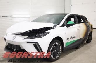 Auto da rottamare MG 4 Electric, Hatchback, 2022 Comfort, Luxury 64 kWh 2023/5