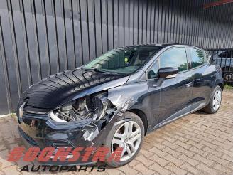Sloopauto Renault Clio Clio IV (5R), Hatchback 5-drs, 2012 / 2021 0.9 Energy TCE 90 12V 2017/10