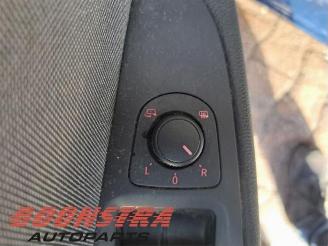 Seat Leon Leon (5FB), Hatchback 5-drs, 2012 / 2020 1.5 TGI 16V picture 17