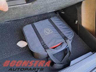 Peugeot 2008 2008 (UD/UK/UR/US/UX), MPV, 2019 e-2008 50 kWh picture 21