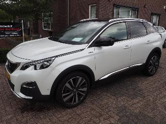 Avarii autoturisme Peugeot 3008 1.2 PureTech GT Line 2017/3