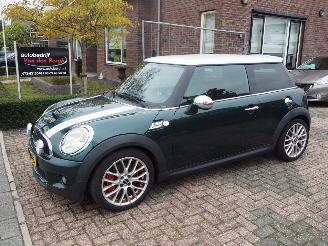 uszkodzony samochody osobowe Mini Cooper S 1.6 John Cooper Works Chili 2008/11