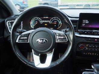 Kia Xceed 1.4 T-Gdi ExecutiveLine Automaat picture 20