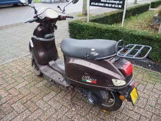 IVA  LUX50 picture 6