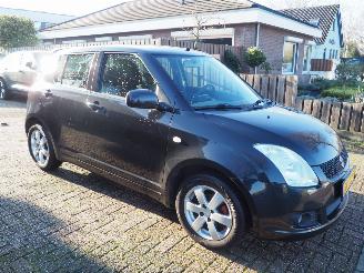 Suzuki Swift 1.3 Comfort picture 3