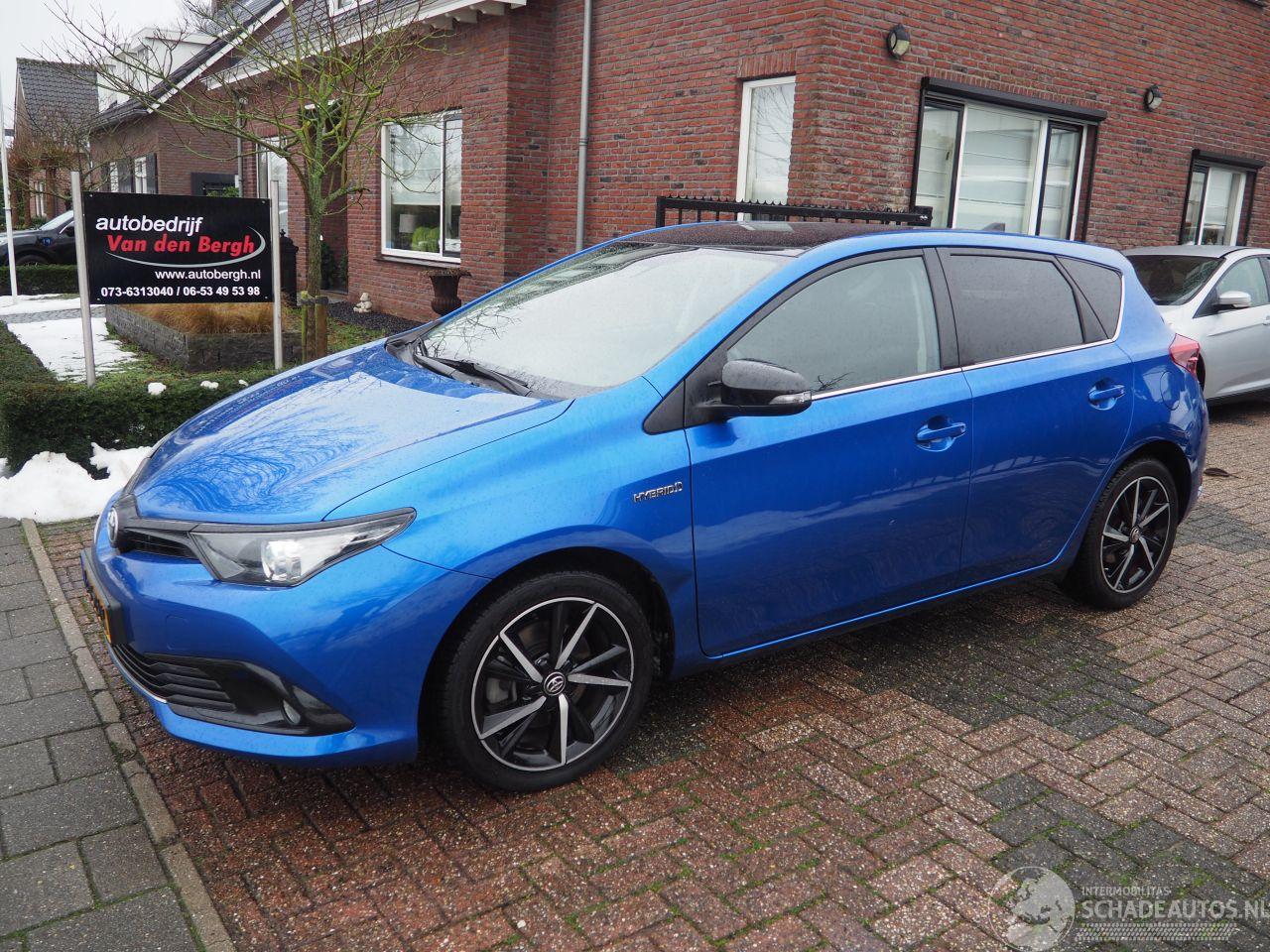 Toyota Auris 1.8 Hybrid dynamic Ultimate