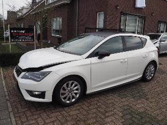 uszkodzony samochody osobowe Seat Leon 1.4 TSI ACT FR Dyn. 2015/5