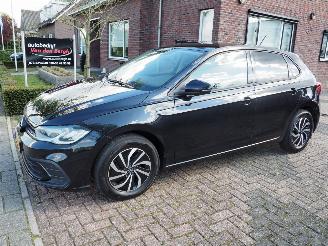Schadeauto Volkswagen Polo 1.0 TSI Life 2022/3