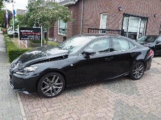 Unfallwagen Lexus IS 300H F Sport Line 2015/11