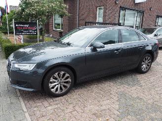 Schadeauto Audi A4 2.0 TFSI Ultra Pro Line Dsg 2017/1
