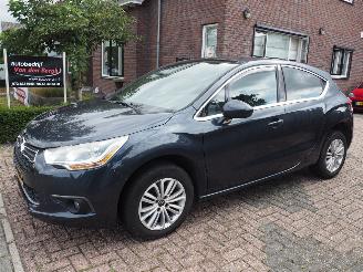  Citroën DS4 1.6 VTi So Chic Motorschade 2011/8