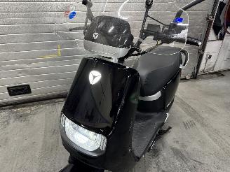 Yadea  SNORSCOOTER picture 3