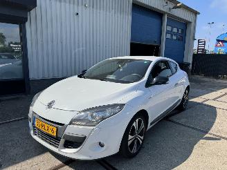 krockskadad bil auto Renault Mégane Coupe 2.0 102KW AUTOMAAT BOSE LEER 2011/6