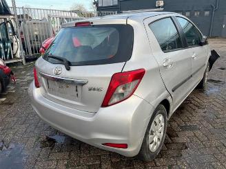 Toyota Yaris Yaris III (P13), Hatchback, 2010 / 2020 1.0 12V VVT-i picture 8
