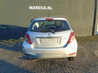 Toyota Yaris Yaris III (P13), Hatchback, 2010 / 2020 1.0 12V VVT-i picture 5