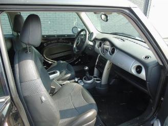 Mini One Mini One/Cooper (R50), Hatchback, 2001 / 2007 1.6 16V Cooper picture 5