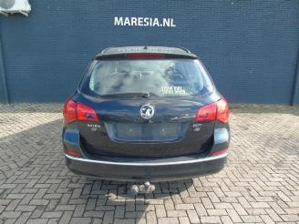 Opel Astra Astra J Sports Tourer (PD8/PE8/PF8), Combi, 2010 / 2015 1.6 CDTI 16V picture 2