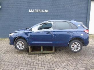 Uttjänta bilar auto Hyundai I-30 i30 (PDEB5/PDEBB/PDEBD/PDEBE), Hatchback, 2016 1.0 T-GDI 12V 2019/8