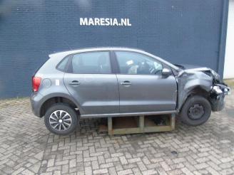 Coche siniestrado Volkswagen Polo Polo V (6R), Hatchback, 2009 / 2017 1.2 12V 2009/9