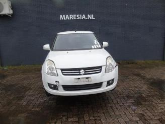 Auto da rottamare Suzuki Swift Swift (ZA/ZC/ZD1/2/3/9), Hatchback, 2005 / 2011 1.3 VVT 16V 2009/11