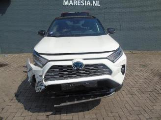 Uttjänta bilar auto Toyota Rav-4 RAV4 (A5), Terreinwagen, 2018 2.5 Hybrid 16V AWD 2019/10